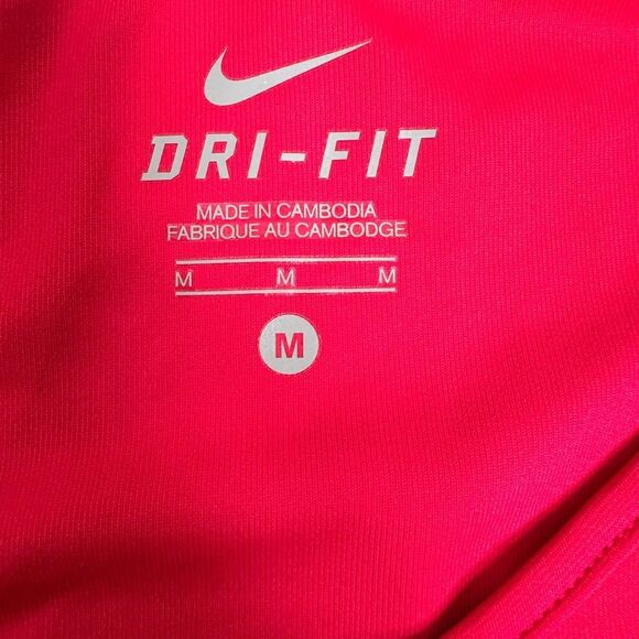 EUC Nike Women’s Hot Pink Dri-FIT Athletic Top Workout - Size Medium - Picture 4 of 7
